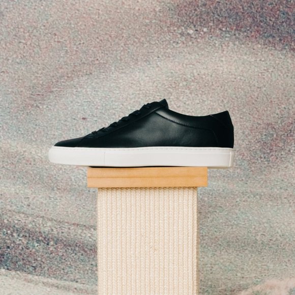 KOIO (NEW IN BOX) - Capri Low Top Leather Sneaker in Onyx - Picture 2 of 11